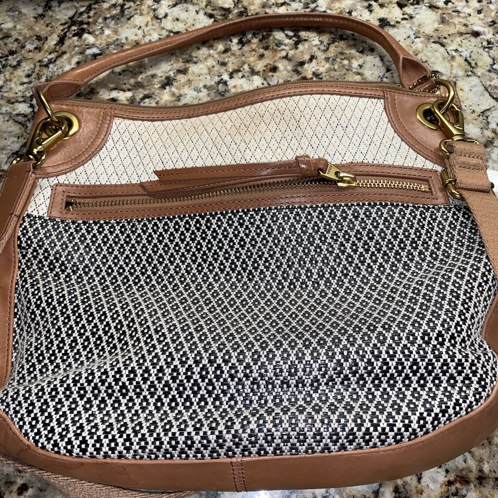 Fossil shoulder/crossbody
